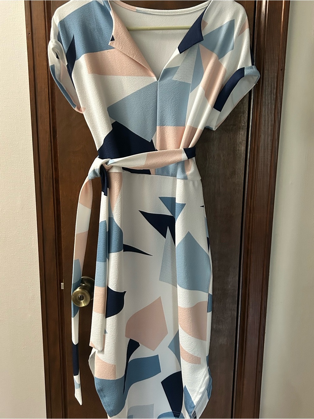 Abstract Print Short Sleeve Wrap Dress in Blue and Pink